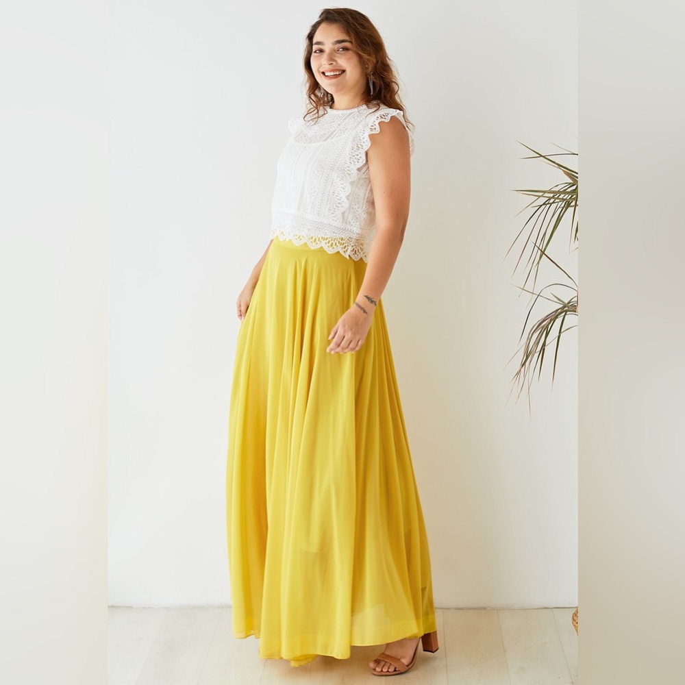 🎉HP🎉 Timeless Chiffon Maxi Skirt by Chicwish in Gold